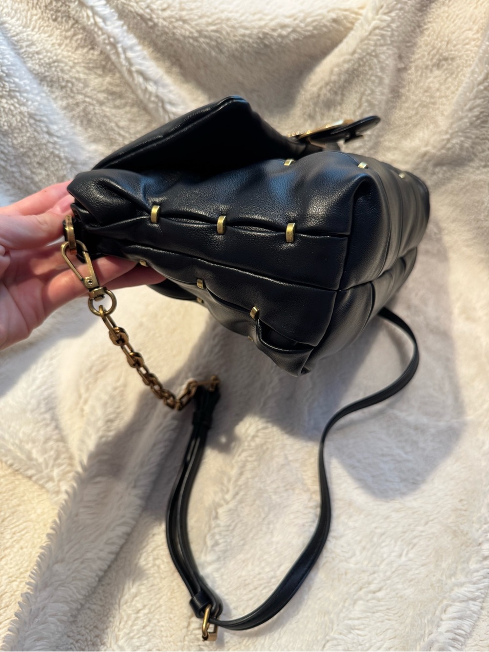 Pinko Black Quilted Leather Shoulder like new - Picture 5 of 9
